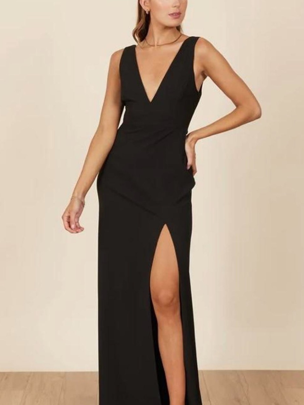 Park & Fifth Lexington Dress. Elegant Black V-Neck Maxi Dress